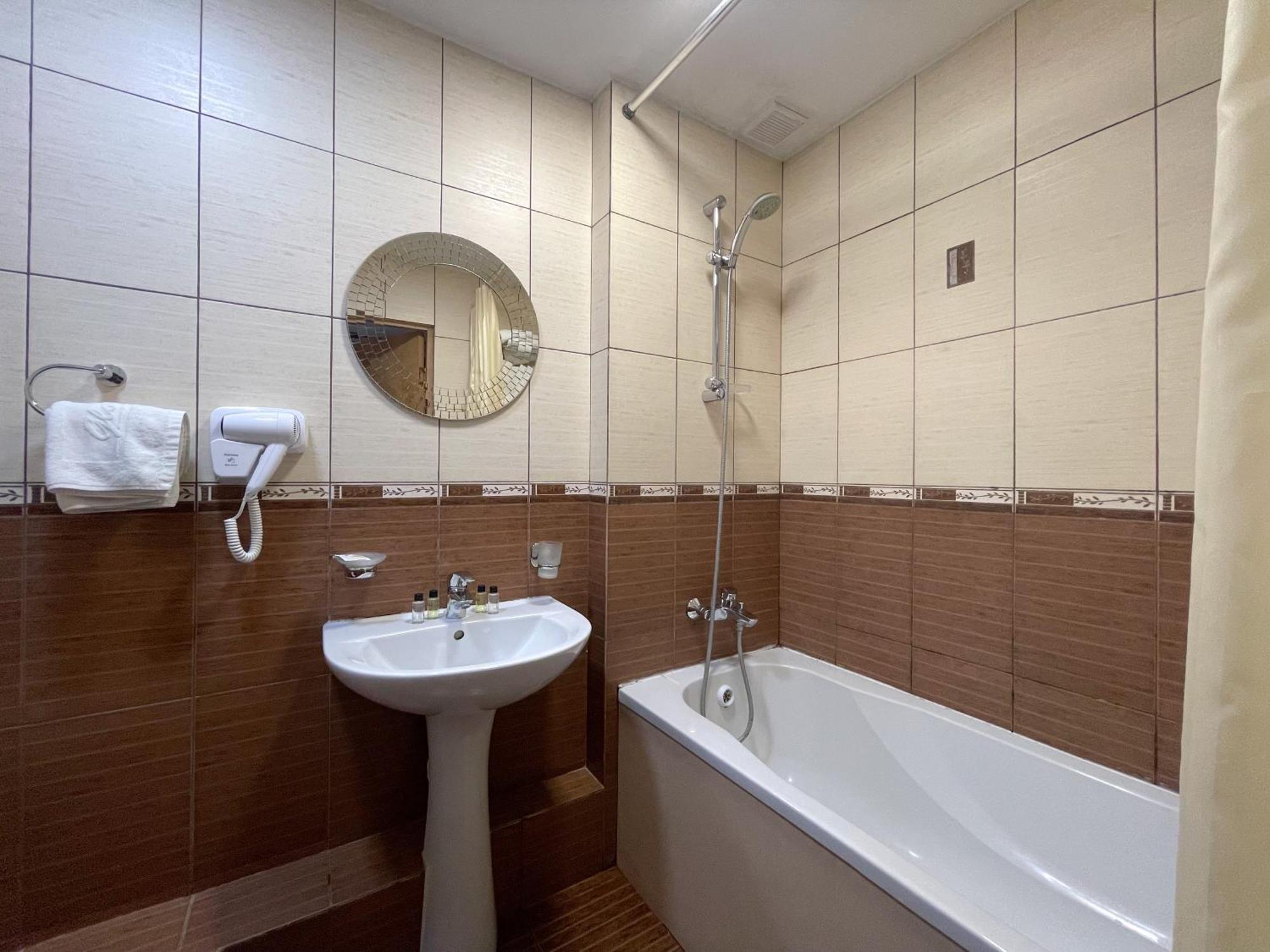 Hotel Gloria Standard Borovoe Quarto foto